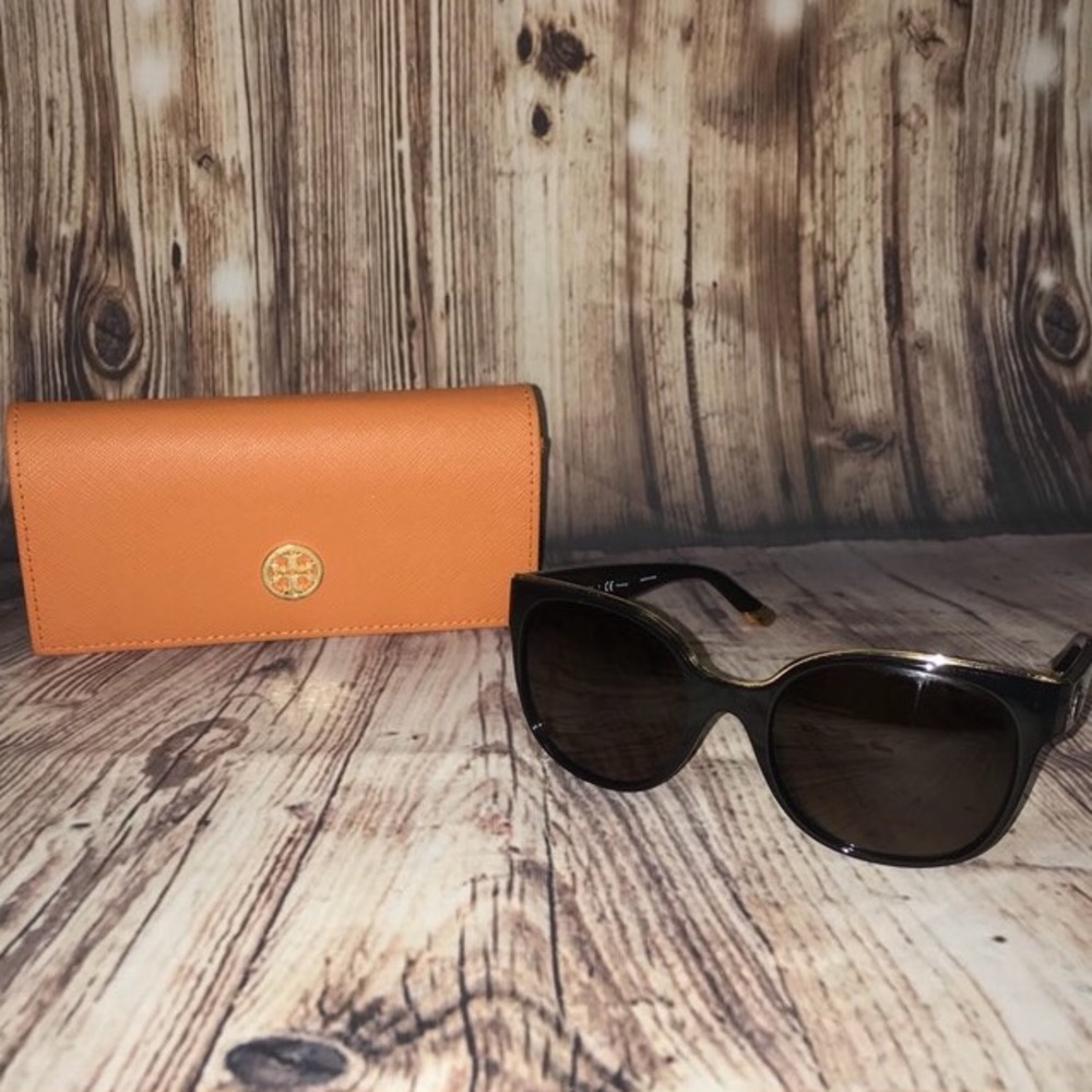 Tory burch sunglasses